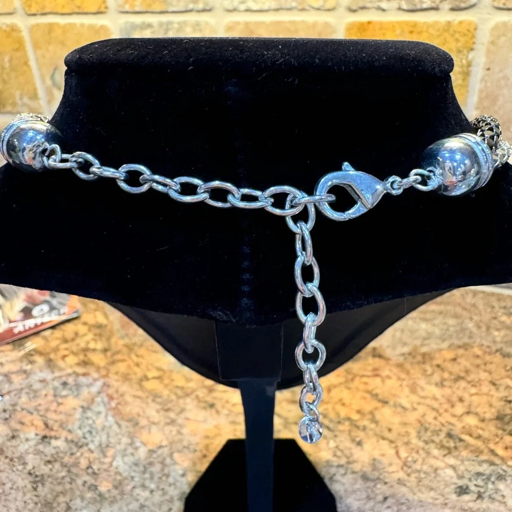 Necklace 3 Strand looks like Gold Silver Platinum. 16 to 20 in adjustabl…